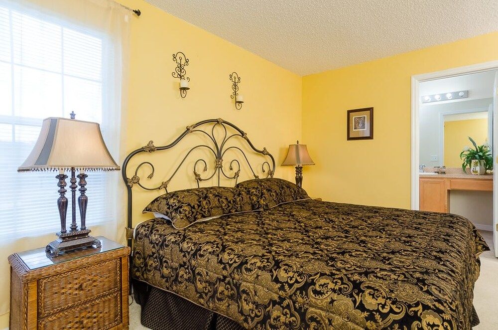 Ov1105 - Emerald Island - 6 Bed 4.5 Baths Villa Family Villa, Hot Tub, Garden Area 13