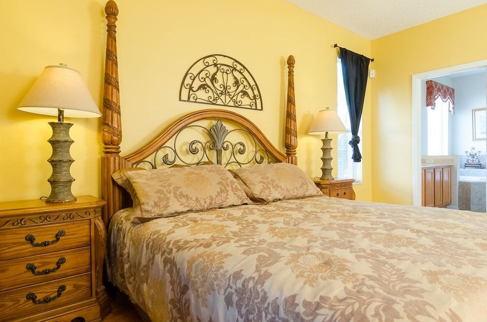 Ov1105 - Emerald Island - 6 Bed 4.5 Baths Villa Family Villa, Hot Tub, Garden Area 12