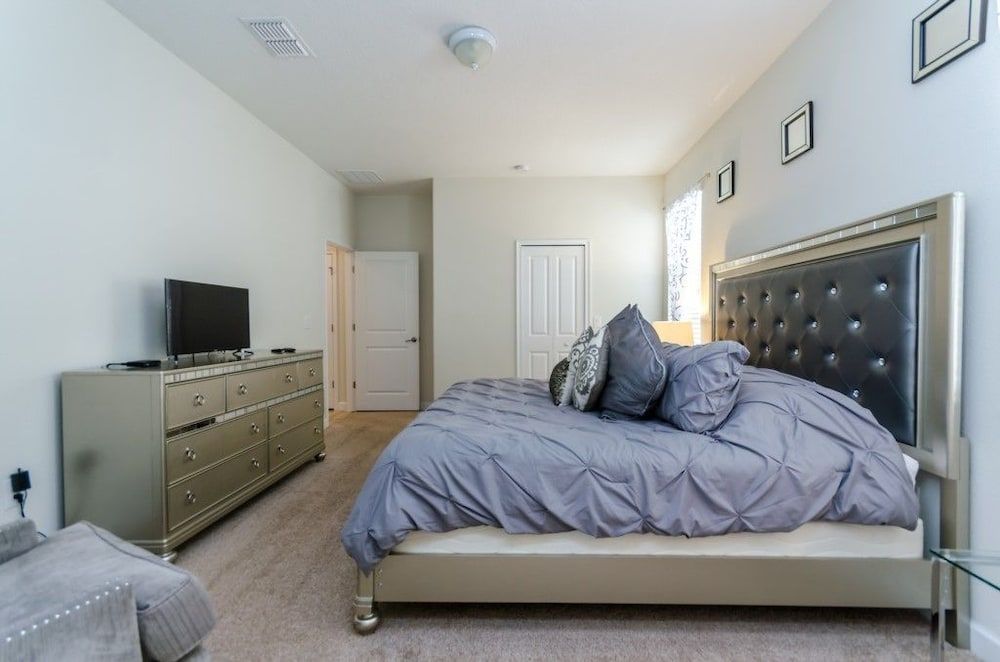 Ev220208 - Champions Gate Resort - 8 Bed 5 Baths Villa Family Villa, Multiple Bedrooms, Hot Tub, Garden Area 3