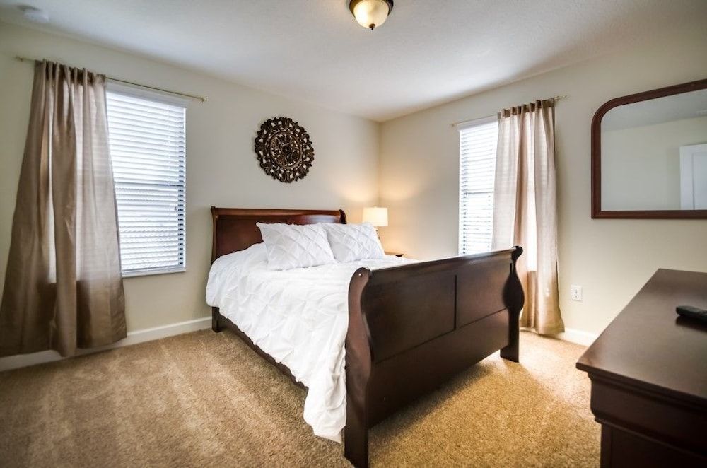 Ev220208 - Champions Gate Resort - 8 Bed 5 Baths Villa Family Villa, Multiple Bedrooms, Hot Tub, Garden Area 2