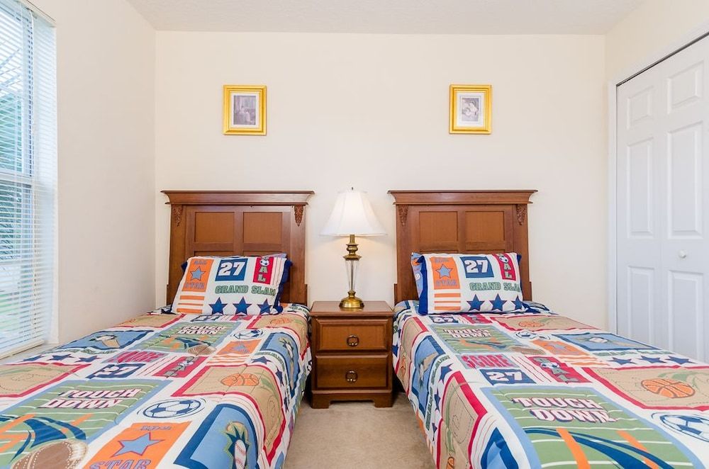 Ovm648 - Emerald Island - 7 Bed 4 Baths Villa Family Villa, Multiple Bedrooms, Hot Tub, Garden Area 6