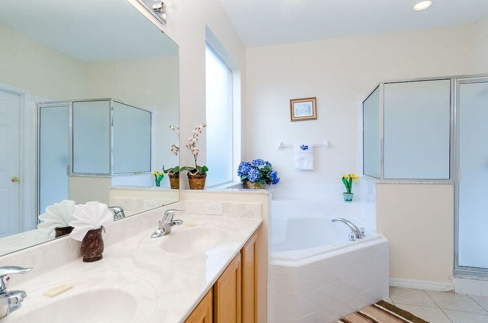 Ovm648 - Emerald Island - 7 Bed 4 Baths Villa Family Villa, Multiple Bedrooms, Hot Tub, Garden Area 11