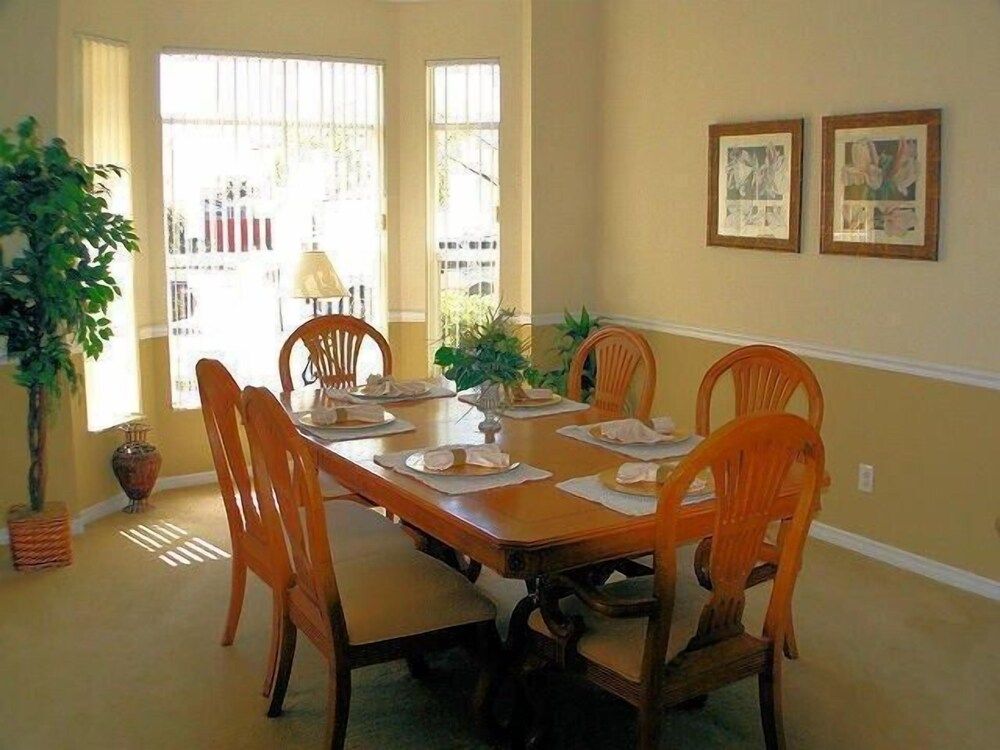 undefined Ov2186 - Lindfields - 5 Bed 3 Baths Villa 3