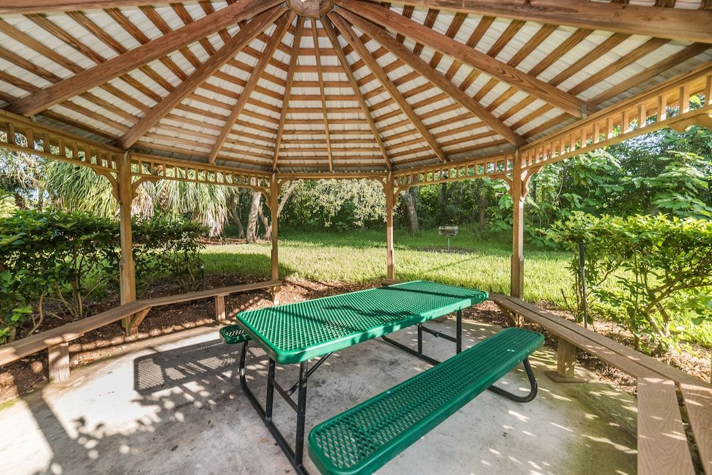 Ov751 - Emerald Island - 6 Bed 5.5 Baths Villa Family Villa, Hot Tub, Garden Area 15