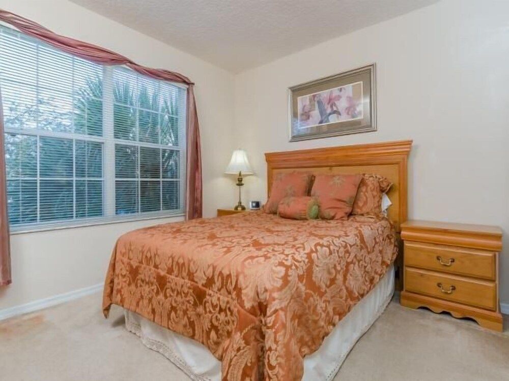 Ov535 - Emerald Island - 7 Bed 4 Baths Villa Family Villa, Multiple Bedrooms, Hot Tub, Garden Area 5