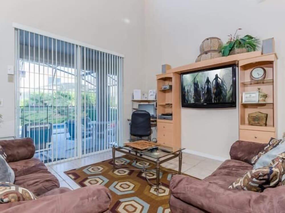 Ov535 - Emerald Island - 7 Bed 4 Baths Villa Family Villa, Multiple Bedrooms, Hot Tub, Garden Area 9