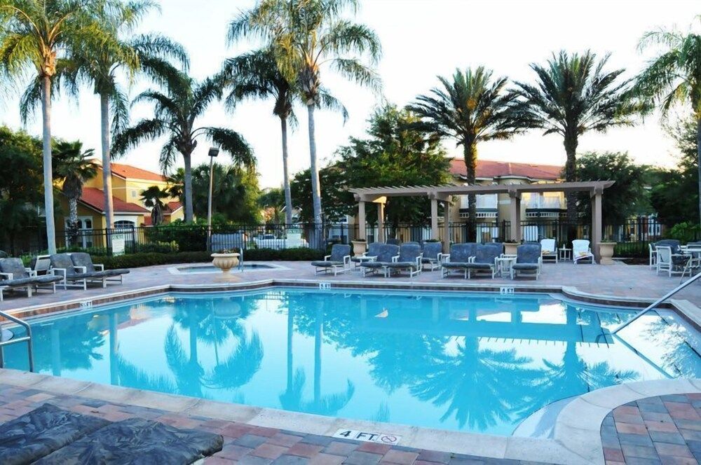 Ov3988 - Emerald Island - 7 Bed 5 Baths Villa Family Villa, Multiple Bedrooms, Hot Tub, Garden Area 9