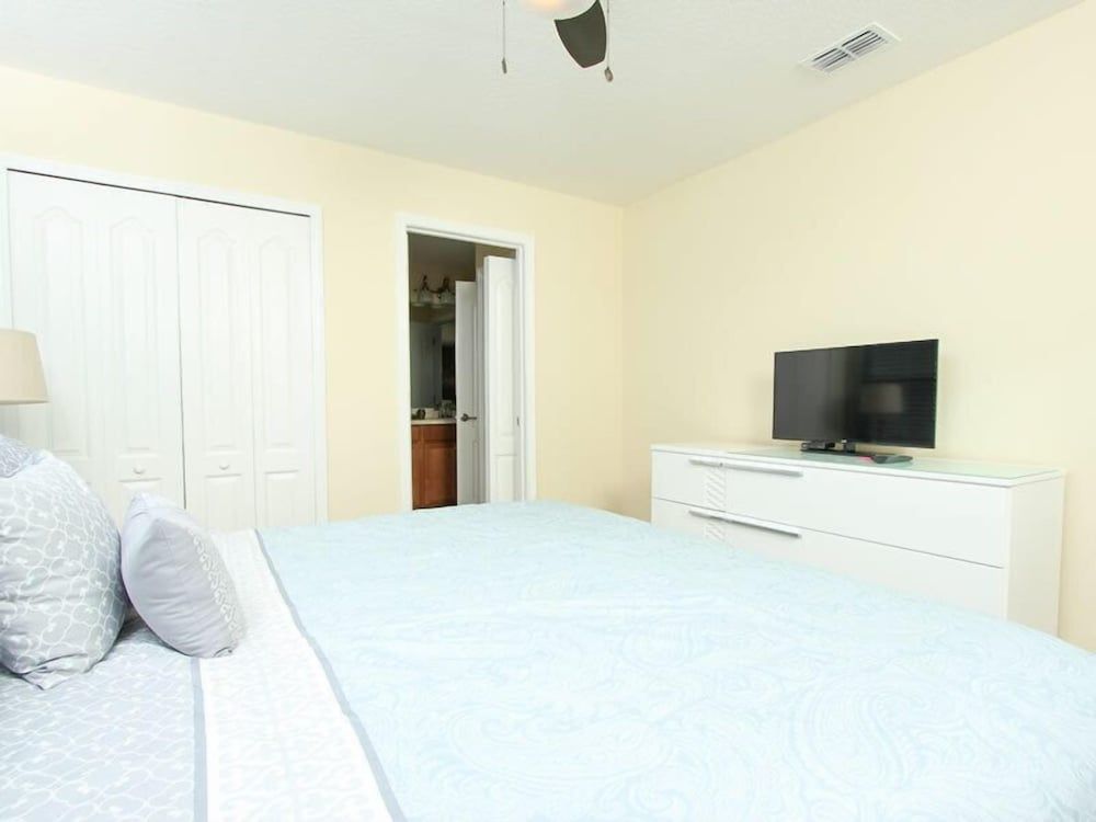 Ov2558 - Champions Gate Resort - 5 Bed 4.5 Baths Villa Family Villa, Balcony, Garden Area 9