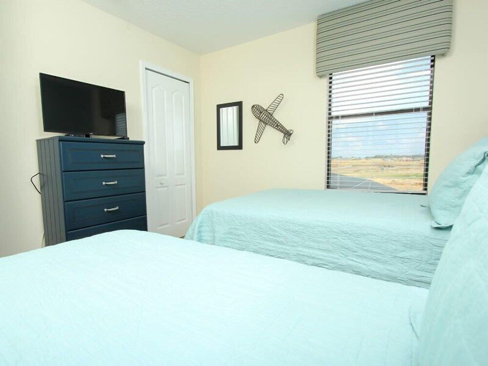 Ov2558 - Champions Gate Resort - 5 Bed 4.5 Baths Villa Family Villa, Balcony, Garden Area 11