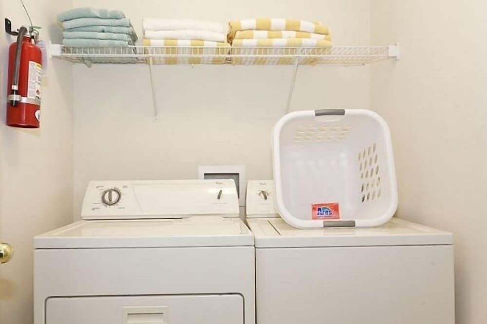 Ov1839 - Emerald Island - 5 Bed 3.5 Baths Villa Family Villa, Hot Tub, Garden Area 10