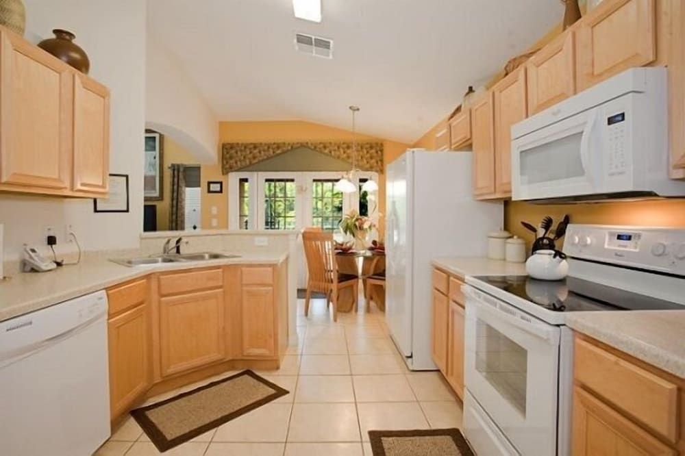 Ov1839 - Emerald Island - 5 Bed 3.5 Baths Villa Family Villa, Hot Tub, Garden Area 11