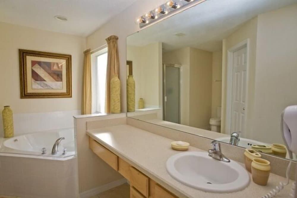 undefined Ov1839 - Emerald Island - 5 Bed 3.5 Baths Villa 9