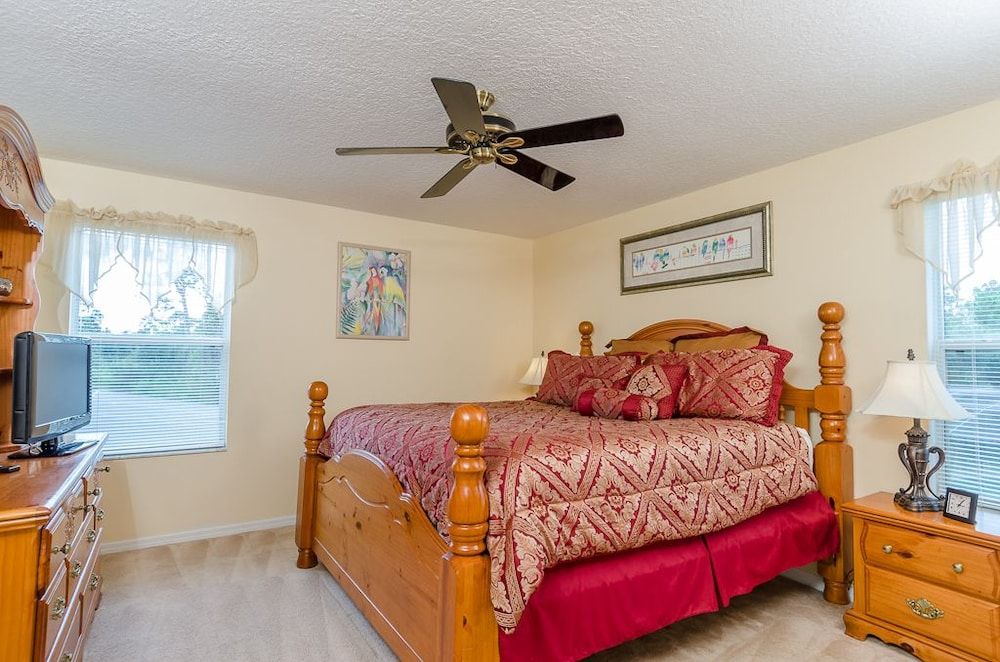 Ov1795 - Emerald Island - 7 Bed 5.5 Baths Villa Family Villa, Multiple Bedrooms, Hot Tub, Garden Area 8