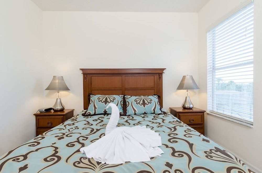 Ovm654 - Emerald Island - 7 Bed 4 Baths Villa Family Villa, Multiple Bedrooms, Hot Tub, Garden Area 6