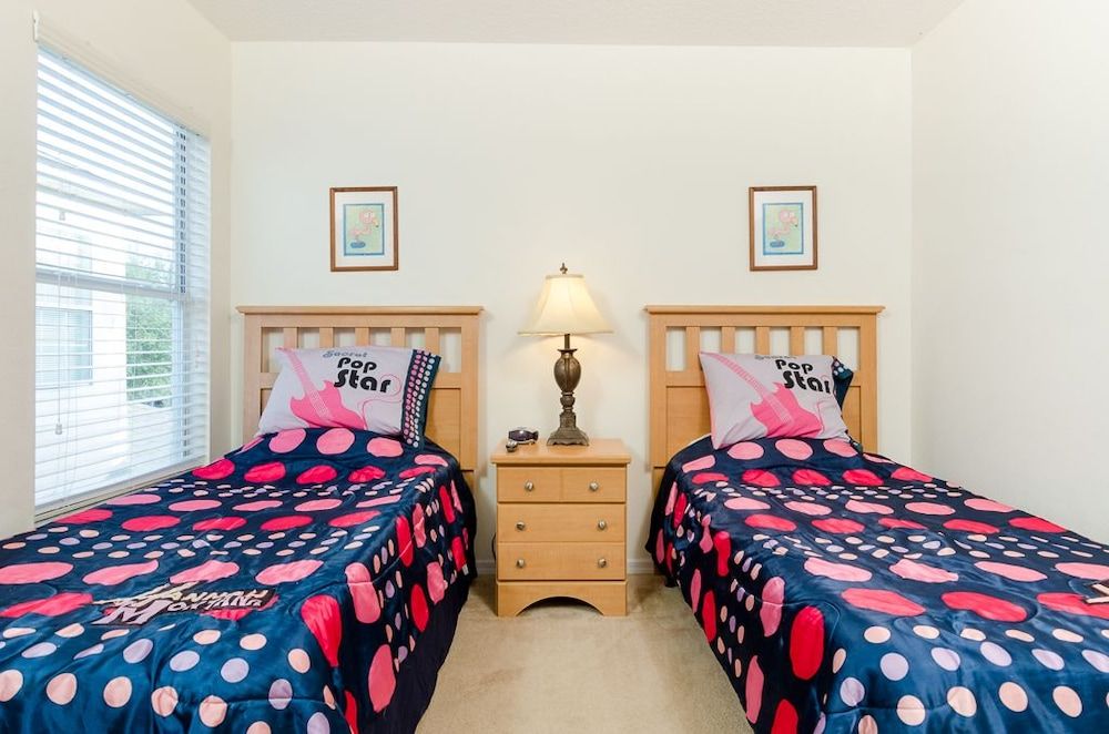 Ovm654 - Emerald Island - 7 Bed 4 Baths Villa Family Villa, Multiple Bedrooms, Hot Tub, Garden Area 13