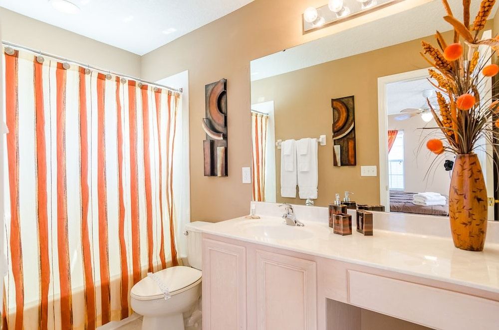 Ov1138 - Emerald Island - 7 Bed 4.5 Baths Villa Family Villa, Multiple Bedrooms, Hot Tub, Garden Area 13