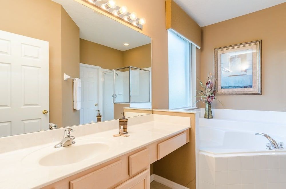 Ov1138 - Emerald Island - 7 Bed 4.5 Baths Villa Family Villa, Multiple Bedrooms, Hot Tub, Garden Area 12