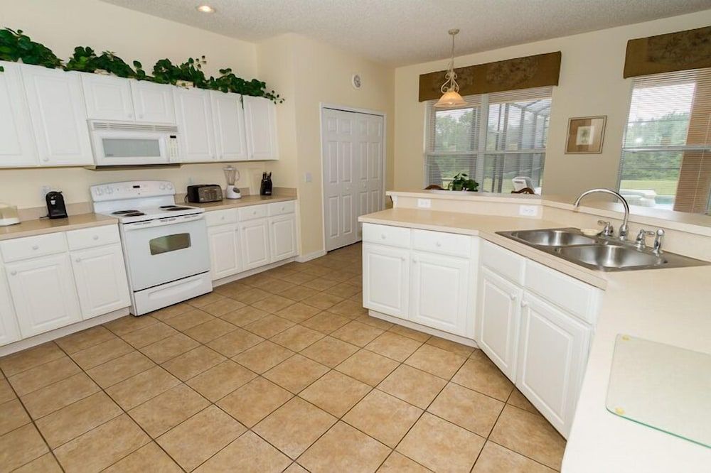 Ov474 - Emerald Island - 7 Bed 6 Baths Villa Family Villa, Multiple Bedrooms, Hot Tub, Garden Area 13