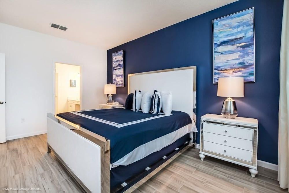 2621ca 10 Bedroom Villa by RedAwning Villa, Multiple Bedrooms 17