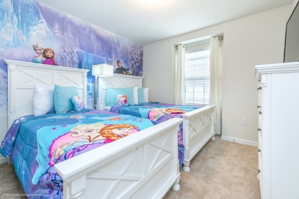 8830gc 5 Bedroom Townhouse by RedAwning Townhome, 5 Bedrooms 9