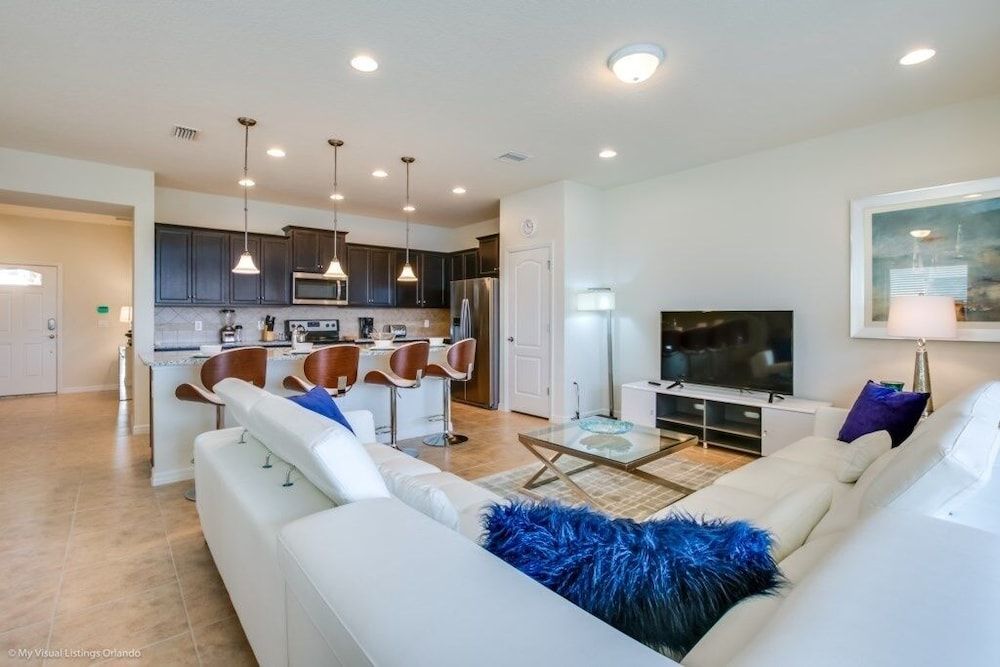 8830gc 5 Bedroom Townhouse by RedAwning Townhome, 5 Bedrooms 40