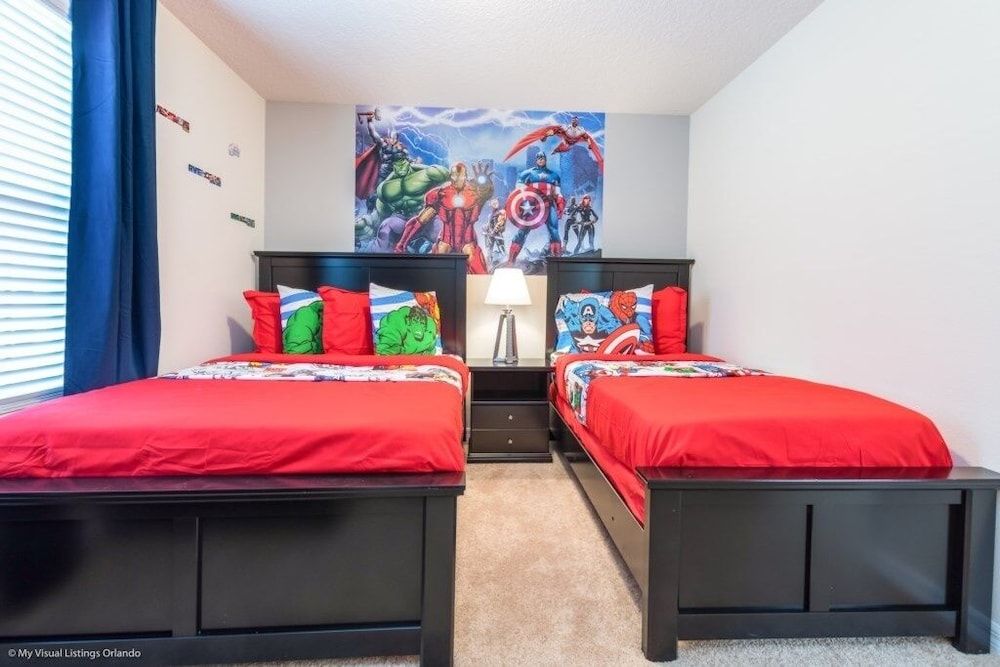 8830gc 5 Bedroom Townhouse by RedAwning Townhome, 5 Bedrooms 6