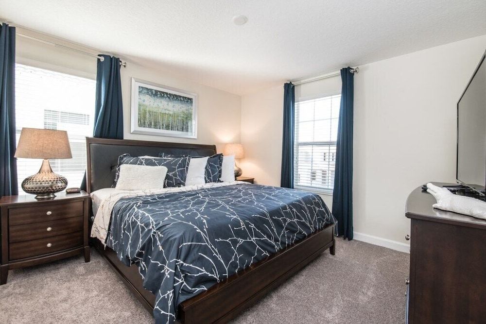 8942tw 8 Bedroom Villa by RedAwning Villa, Multiple Bedrooms 11