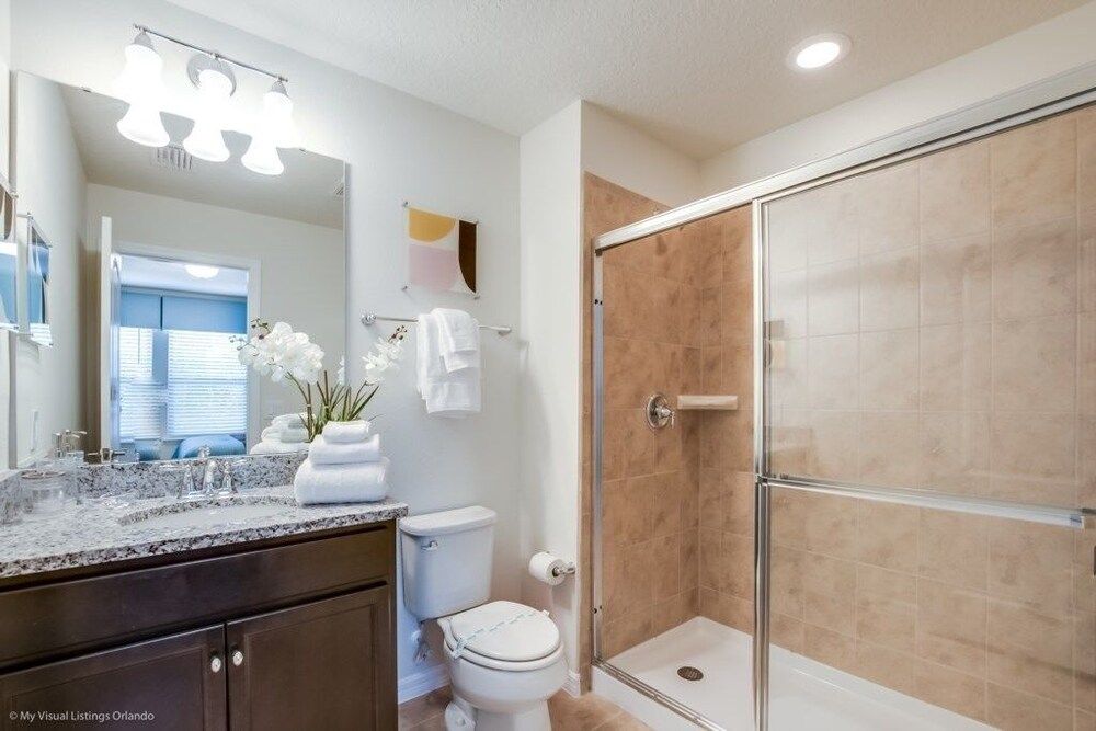 1857nice 5 Bedroom Villa by RedAwning Villa, 5 Bedrooms 18