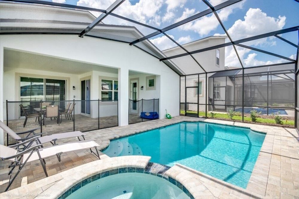 undefined 9001emt 6 Bedroom Villa by RedAwning 7