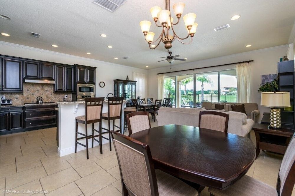 undefined Reunion Resort 5 Bed Majestic ! 5 Bedroom Villa by RedAwning 8