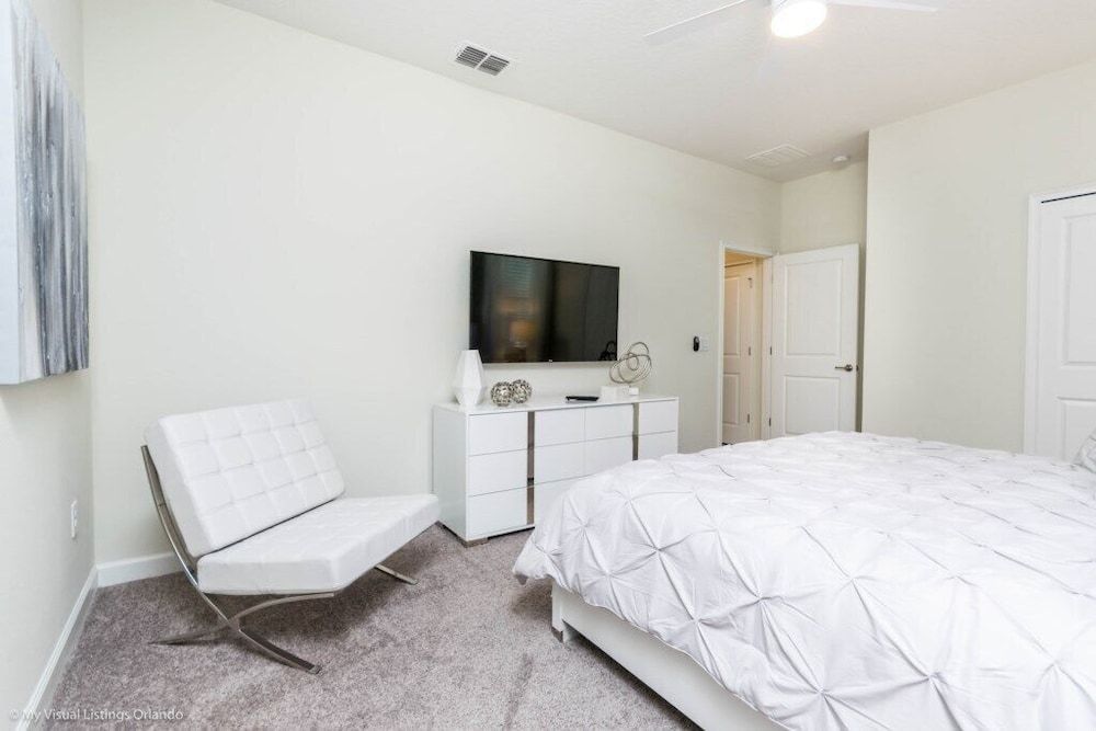 undefined 8946tw 8 Bedroom Villa by RedAwning 4