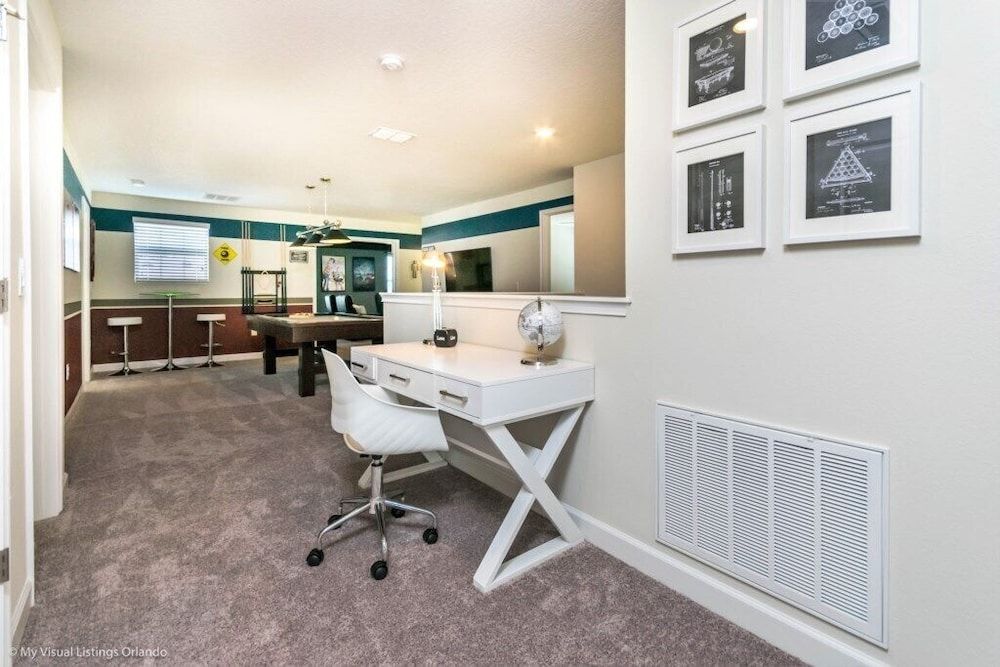 8946tw 8 Bedroom Villa by RedAwning Villa, Multiple Bedrooms 23