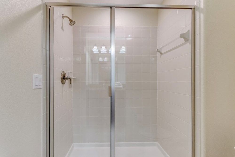 Best Resort In Disney Area! 6 Bedroom Villa by RedAwning Villa, 6 Bedrooms 40