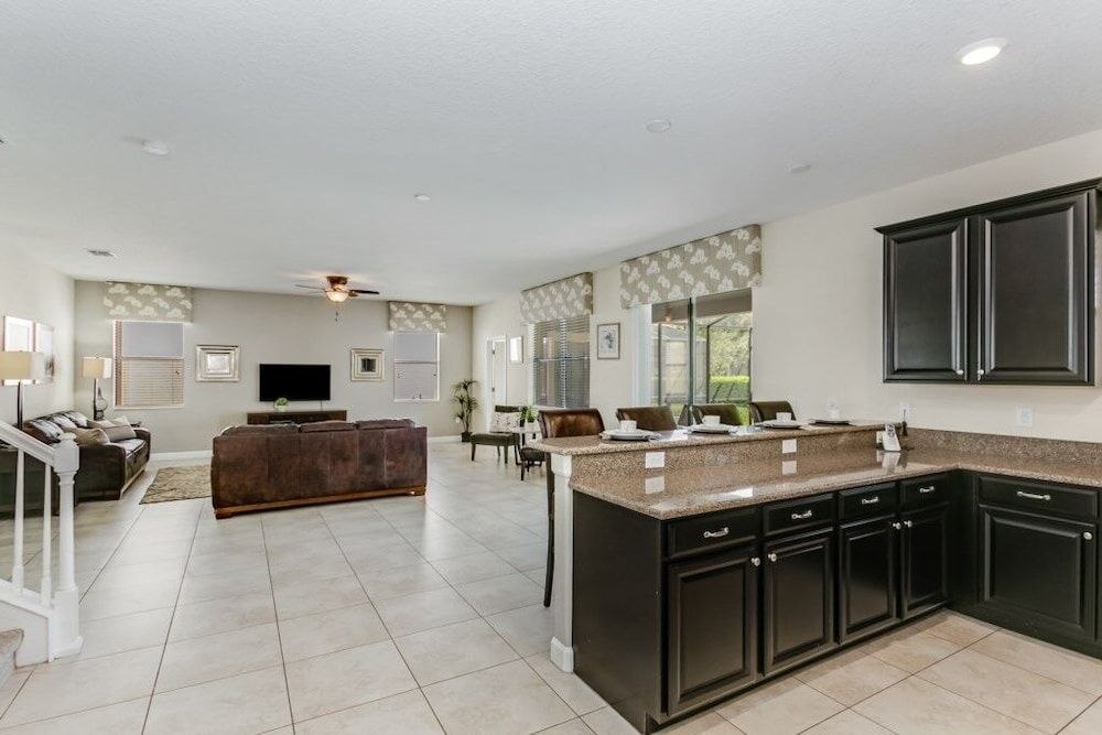 Best Resort In Disney Area! 6 Bedroom Villa by RedAwning Villa, 6 Bedrooms 19