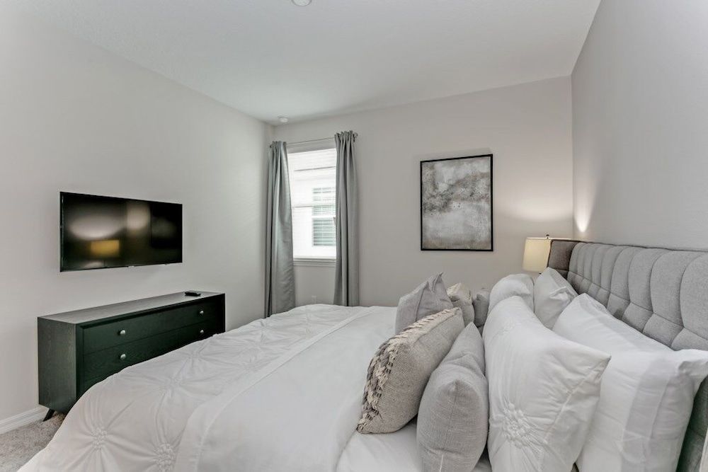 1787cvt Luxury 6 Bed With Saltwater Pool/spa 6 Bedroom Villa by RedAwning Villa, 6 Bedrooms 5