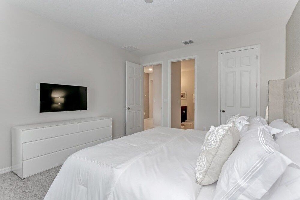 1787cvt Luxury 6 Bed With Saltwater Pool/spa 6 Bedroom Villa by RedAwning Villa, 6 Bedrooms 8