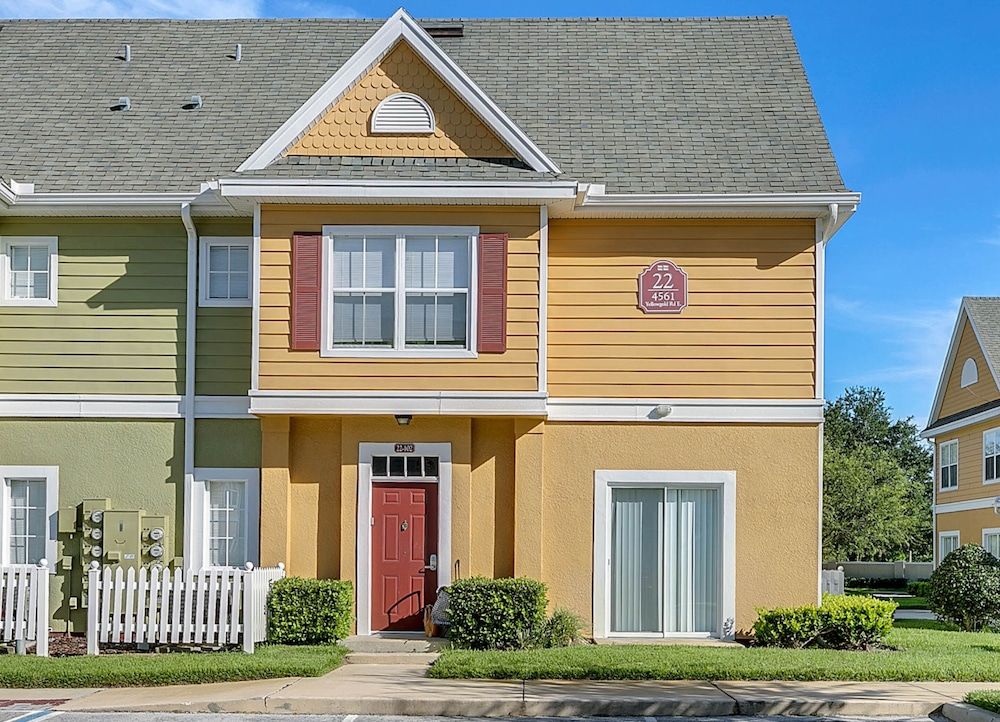 undefined 4 Bedroom Townhouse, Resort, 15 Mins to Disney, Themed Rooms perfect for Kids 3