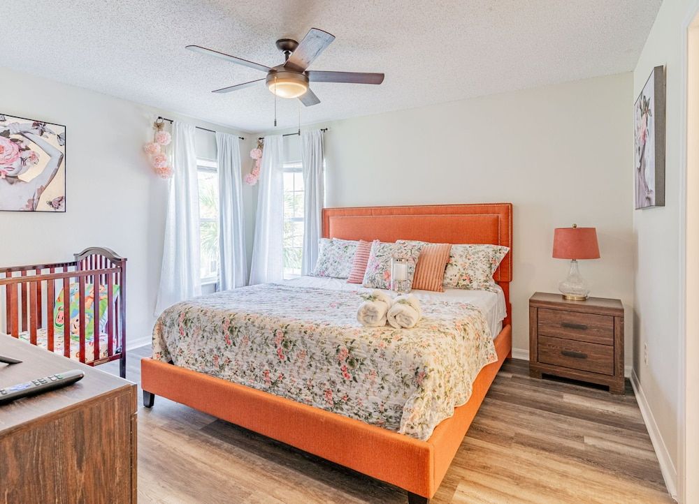 Themed 7 Bedroom Villa, 12 Min to Disney, Resort Access Luxury Villa, Multiple Bedrooms, Private Pool 7