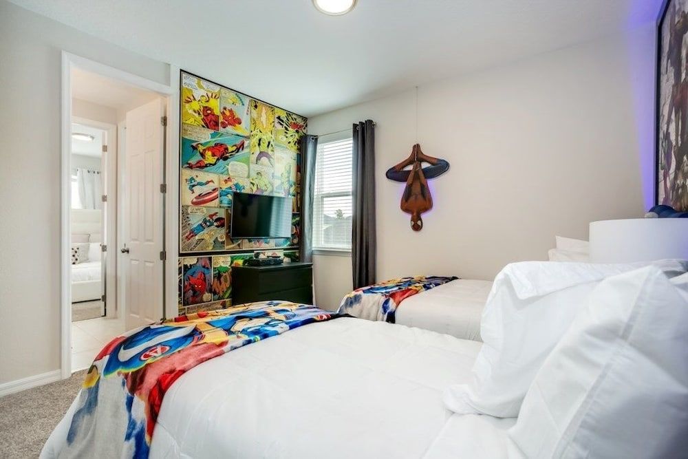 Jedi Temple! Take A Virtual Tour Private Pool! 9 Bedroom Villa by RedAwning Villa, Multiple Bedrooms 15