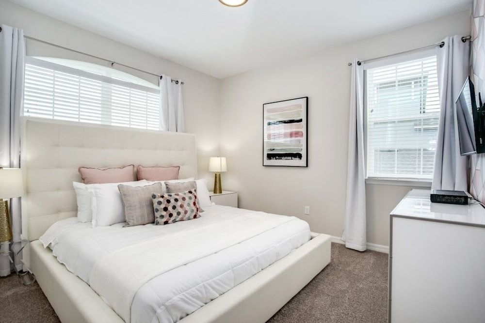 Jedi Temple! Take A Virtual Tour Private Pool! 9 Bedroom Villa by RedAwning Villa, Multiple Bedrooms 17