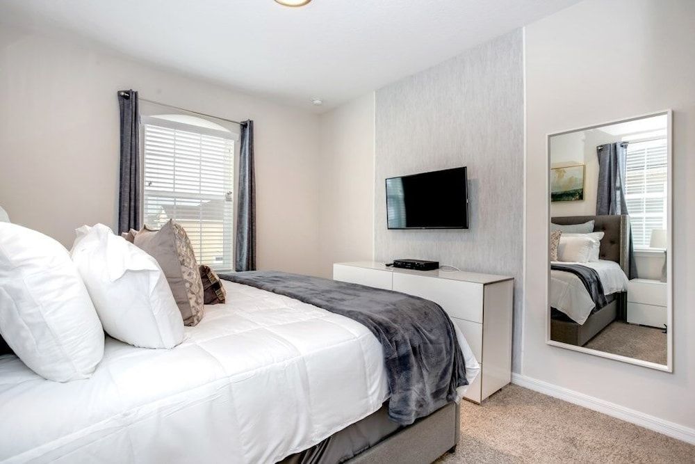 Jedi Temple! Take A Virtual Tour Private Pool! 9 Bedroom Villa by RedAwning Villa, Multiple Bedrooms 14