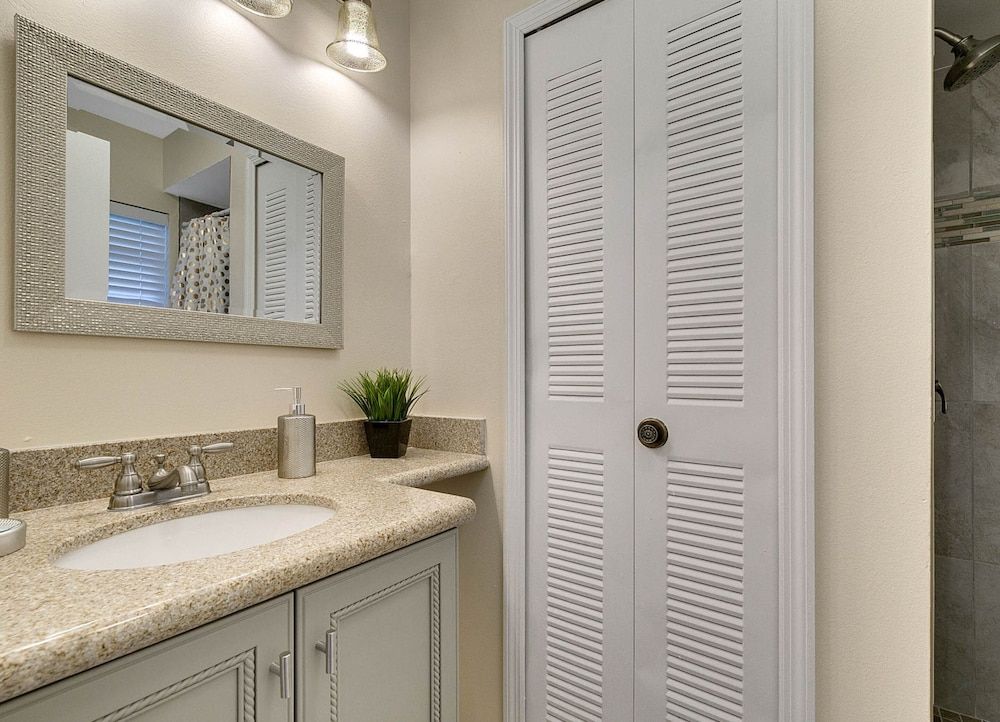 2 Bedroom l Waterpark & Resort Amenities Included, Themed Rooms Deluxe Villa, 2 Bedrooms, Pool Access 13