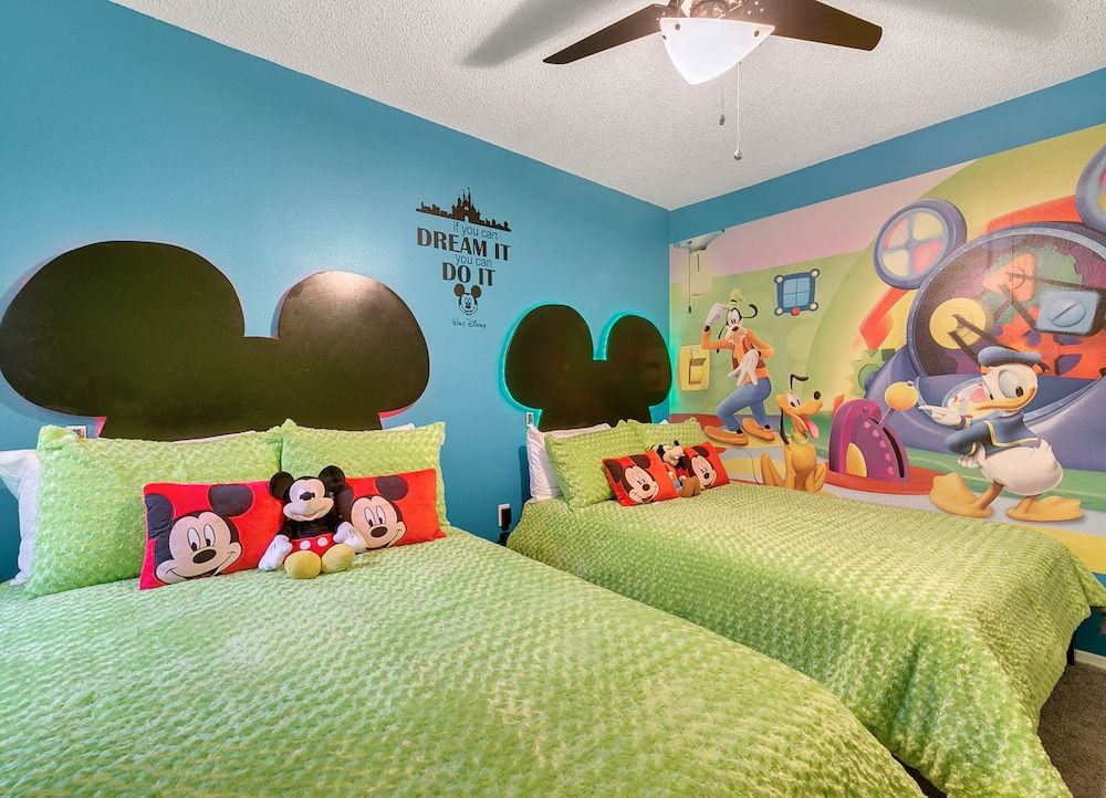 2 Bedroom l Waterpark & Resort Amenities Included, Themed Rooms Deluxe Villa, 2 Bedrooms, Pool Access 3