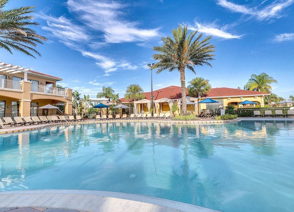 undefined 2 Bedroom l Waterpark & Resort Amenities Included, Themed Rooms 5