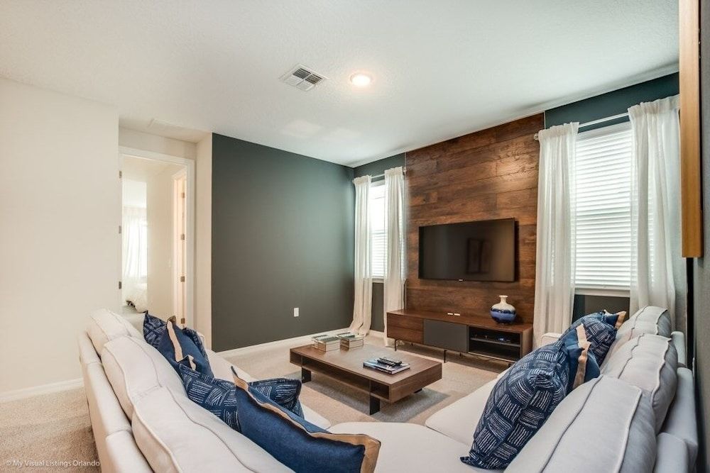 Solara Resort 9 Bedroom Resort Villa by RedAwning Villa, Multiple Bedrooms 39