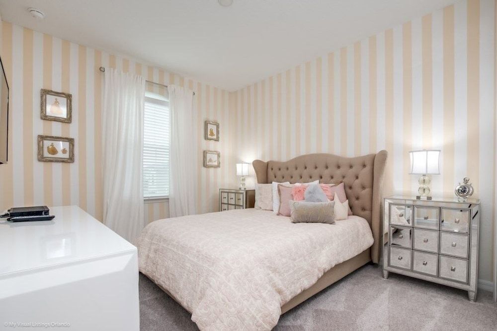 undefined Solara Resort 9 Bedroom Resort Villa by RedAwning 6