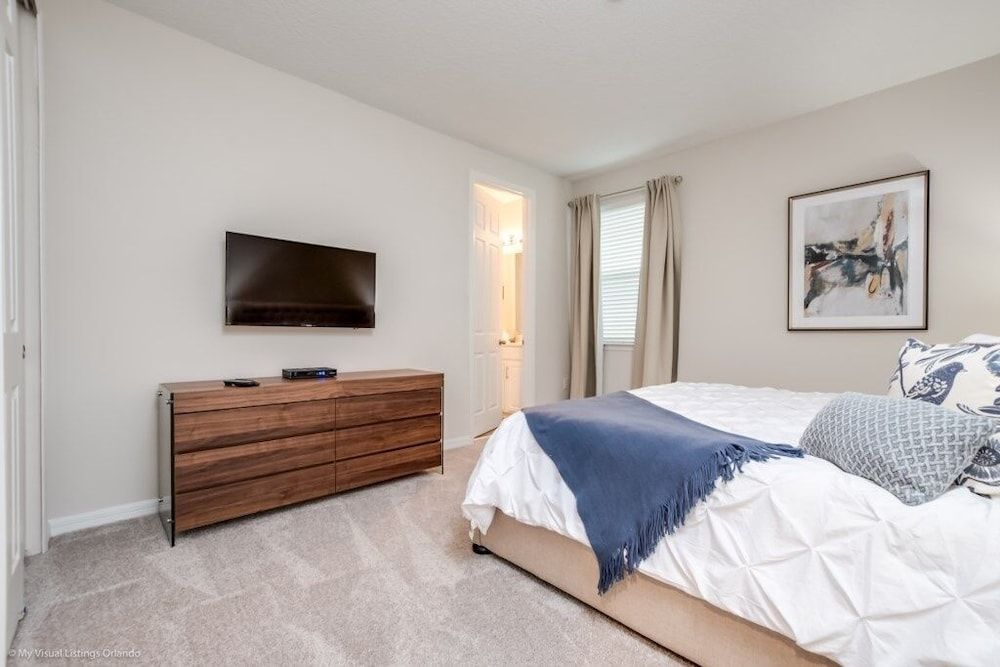 undefined Solara Resort 9 Bedroom Resort Villa by RedAwning 10