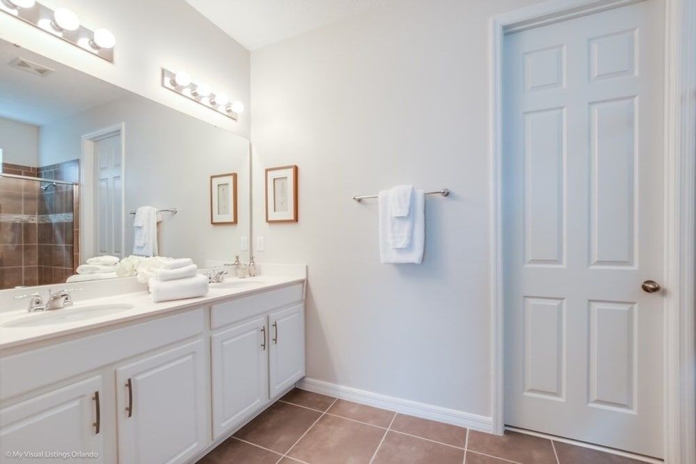 Solara Resort 9 Bedroom Resort Villa by RedAwning Villa, Multiple Bedrooms 25