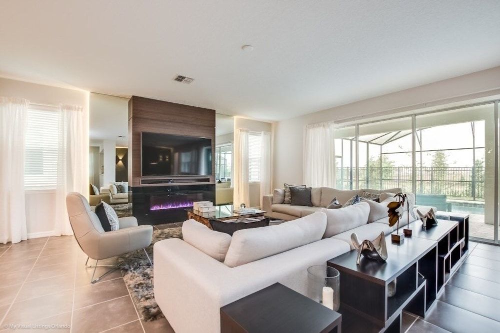 Solara Resort 9 Bedroom Resort Villa by RedAwning Villa, Multiple Bedrooms 38