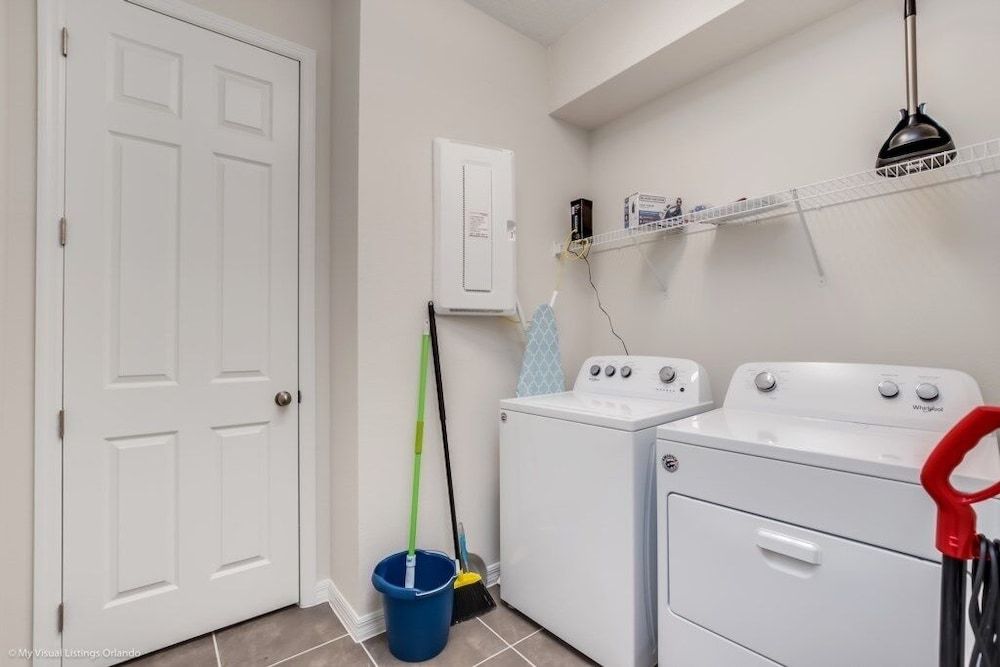 Solara Resort 9 Bedroom Resort Villa by RedAwning Villa, Multiple Bedrooms 22